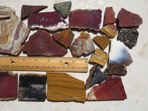 1475 ASSORTED SLABS. MOSTLY AGATE & JASPER. EX CLOSED OLD TIME ROCK SHOP. 2# - Picture 2 of 3