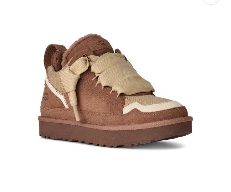 NIB. UGG Lowmel Chestnut Suede Sheepskin Women's