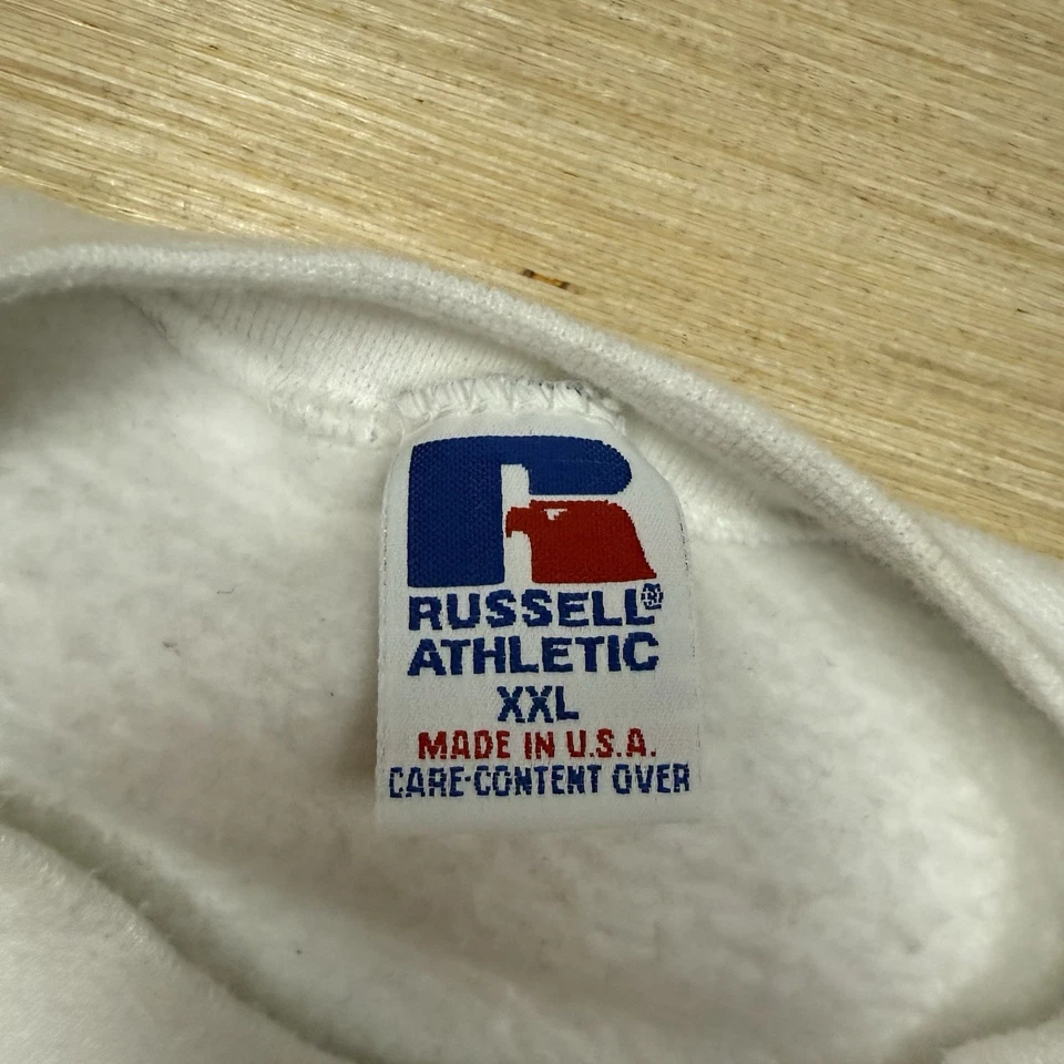 Moletom esportivo Russell vintage anos 90 feito nos EUA Lake Tomahawk Wisconsin Camp XXL - Imagem 3 de 4