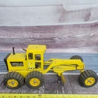 Vtg Rare Tonka pressed steel road Grader w/ the soft rubber tires not plastic