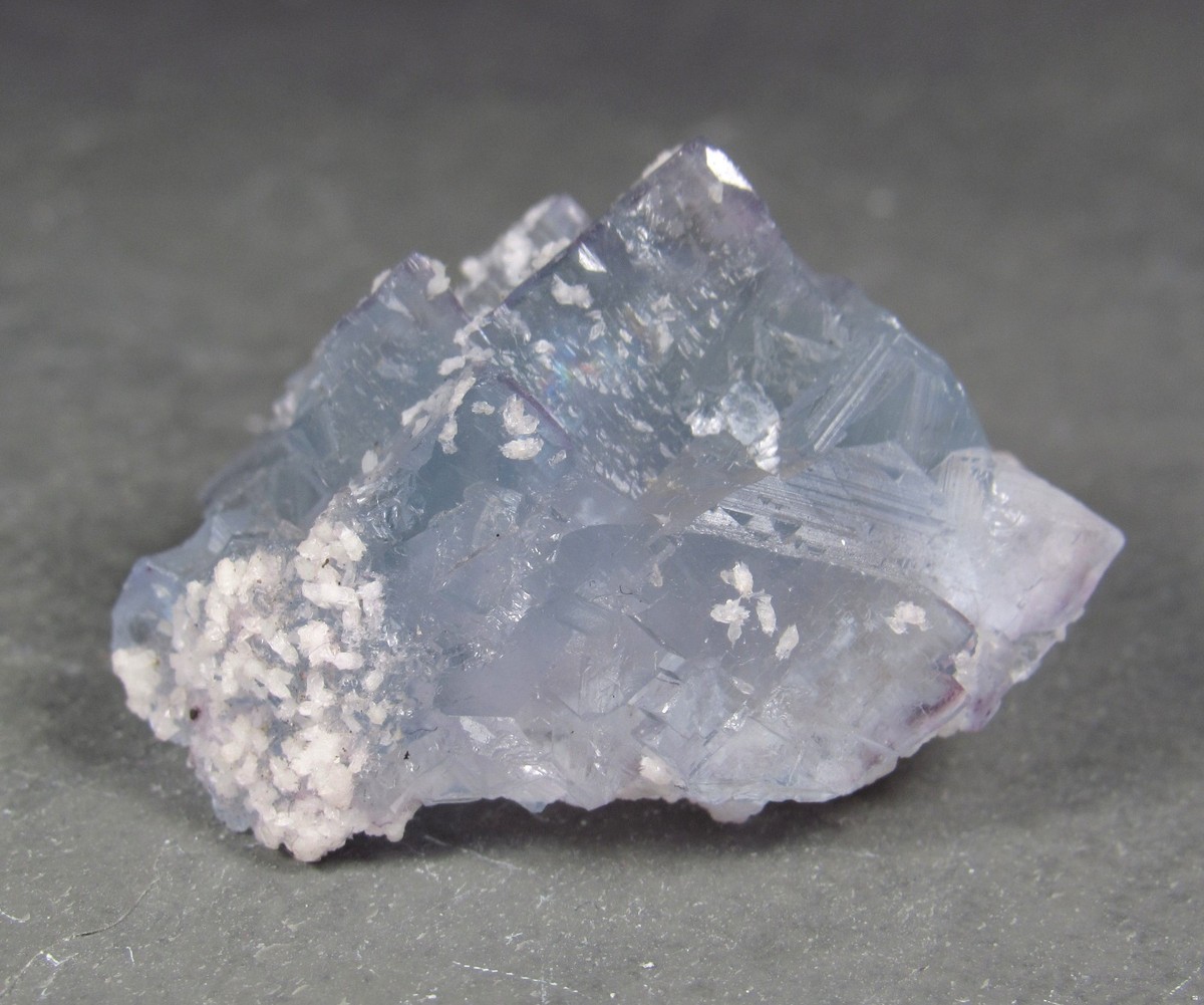 置物 Minerva Mine#1 Fluorite, Minerva #1 Mine, Hardin County, Illinois - Etched baby