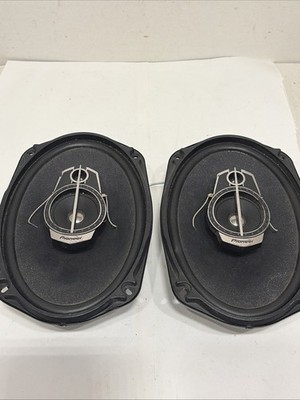 Set of 2- Pioneer Speakers 6