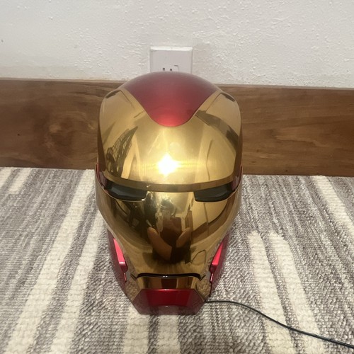 Iron Man Red & Gold Helmet Mask w/ LED Light Up, One Size.