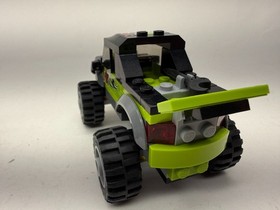 LEGO CITY: Monster Truck (60055) 100% Complete With Minifigure & Manual