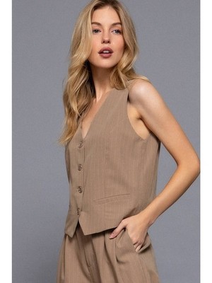 Active USA V-Neck Front Button Closure Stripe Classic Minimalist Vest Medium