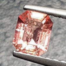 Rarissima Vayrynenite rosa 0,33 ct dal Pakistan