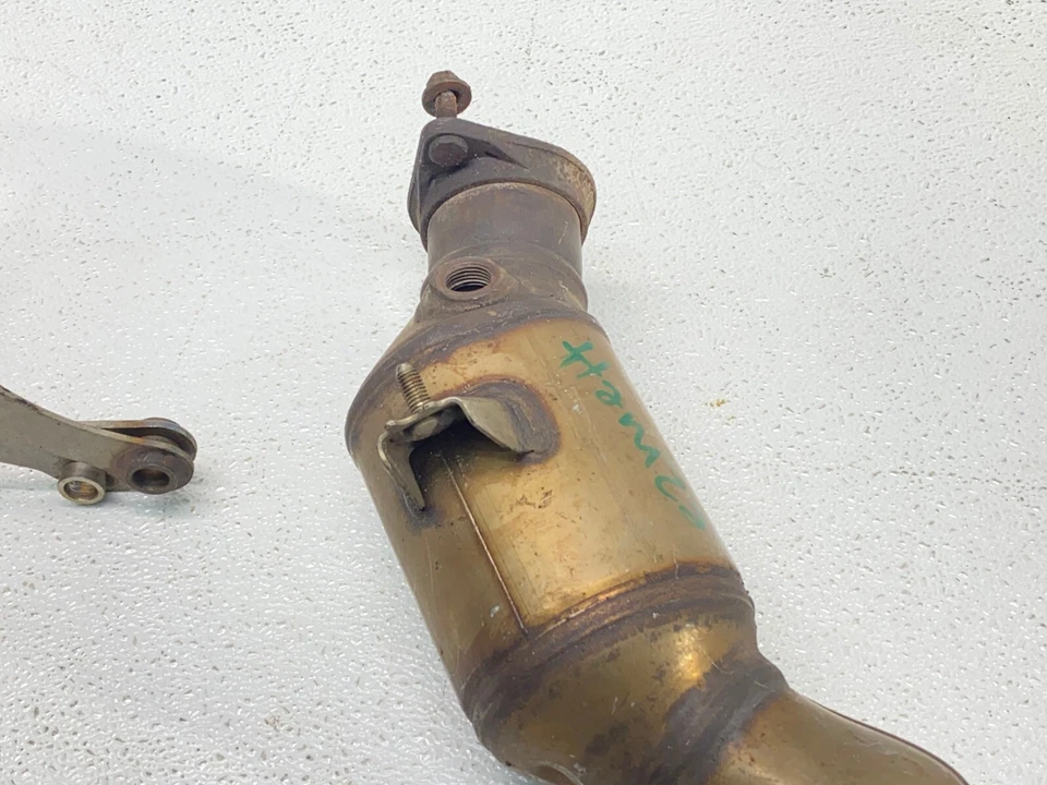 07-10 BMW 135 335 3.0L N54 ¡Juego convertidor de tubo de escape del colector de escape del motor! OEM✅ Foto 4 de 4