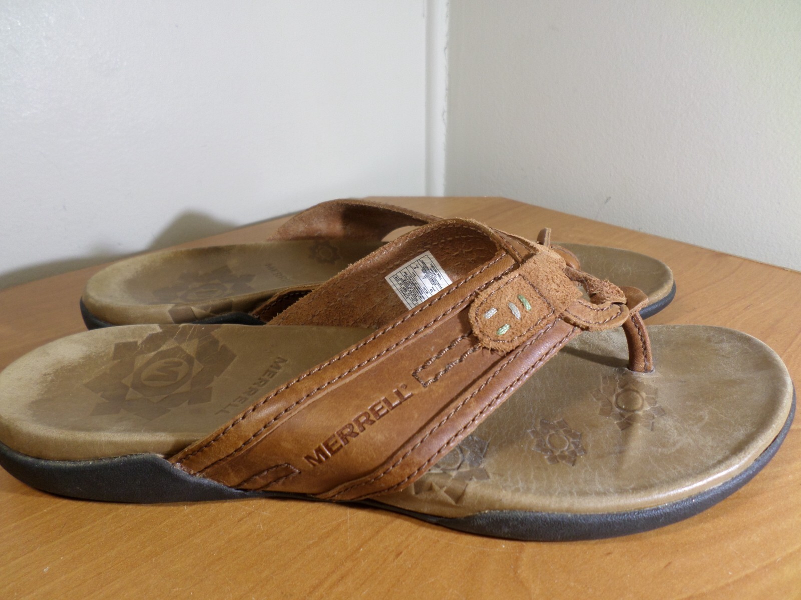 Merrell sandali donna taglia 9 slide punta tanga tartaruga guscio pelle marrone BELLI