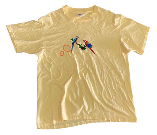 Vintage Busch Gardens Shirt Mens XL Yellow Birds Graphic Tee Theme Park *READ*