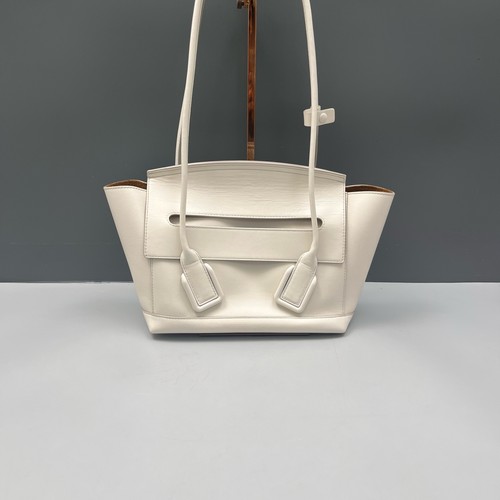 Bottega Veneta Arco Mini White Full Smooth Leather Underarm Bag Duty Paid
