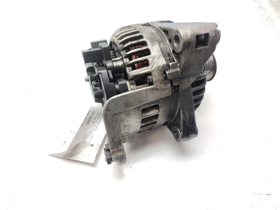 01-06 BMW 325i Alternator Without Rear Plastic Air Duct OEM 12-31-7-501-690 - Image 3 of 4