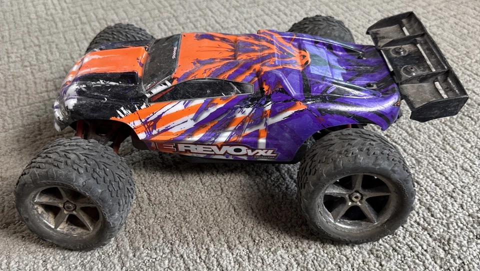 Traxxas Mini E-Revo 1/16 Scale Remote VXL RTR Roller w Body Untested For Parts - Image 4 of 4