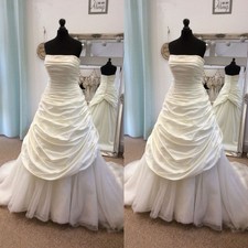 Vintage Wedding Dresses Strapless Ruched A Line Sweep Train Bridal Gowns