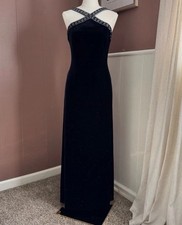 Papell Boutique Evening Floor Length Velvet Halter Dress Size 4