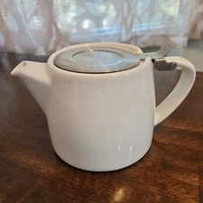 FORLIFE Stump Teapot with SLS Lid and Infuser, 18-Ounce, Blue