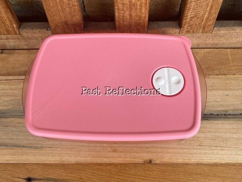 TUPPERWARE ROCK N SERVE HEAT N EAT RECTANGLE 3.5L PEACHY PINK MICROWAVE - Picture 3 of 3