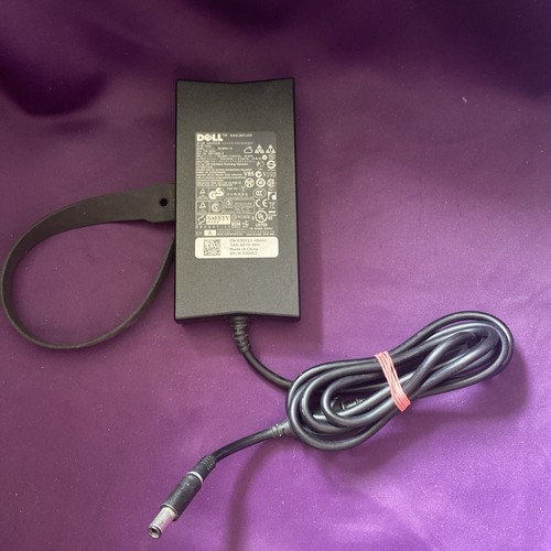 Original Dell Slim-Line 19,5 V 6,7 A 130 W Laptop-Adapter DA130PE1-00 Ladegerät (195)