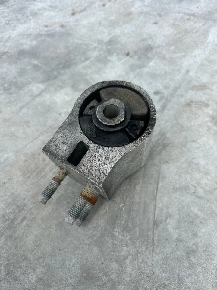 Montaje motor delantero derecho Ford F-250 F-350 F-450 F-550 2017-2022 6,7 L 6,8 L OEM Foto 4 de 4