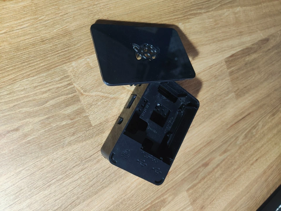 Raspberry Pi 3 Custodia Case Nero - Immagine 4 di 4