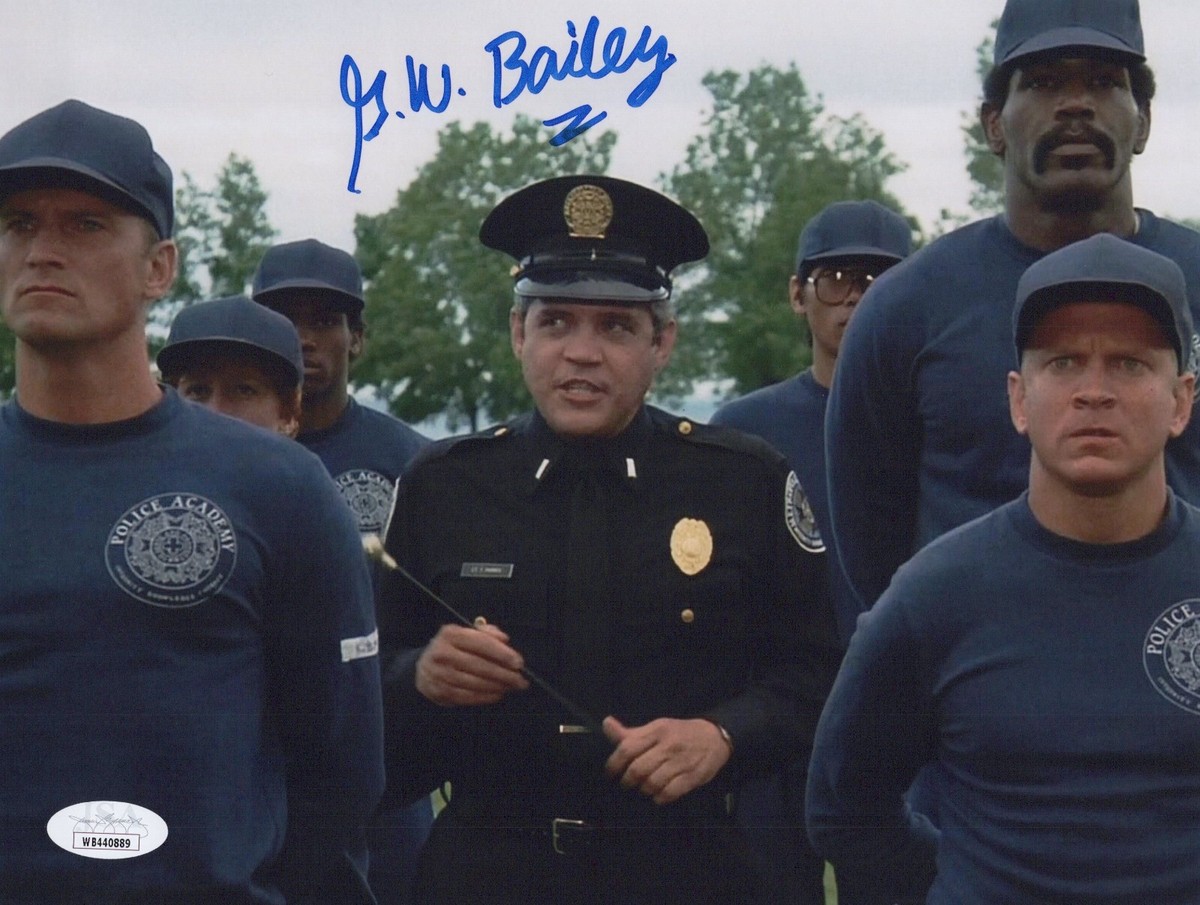 GW BAILEY Hand Signed POLICE ACADEMY 8x10 Photo AUTHENTIC