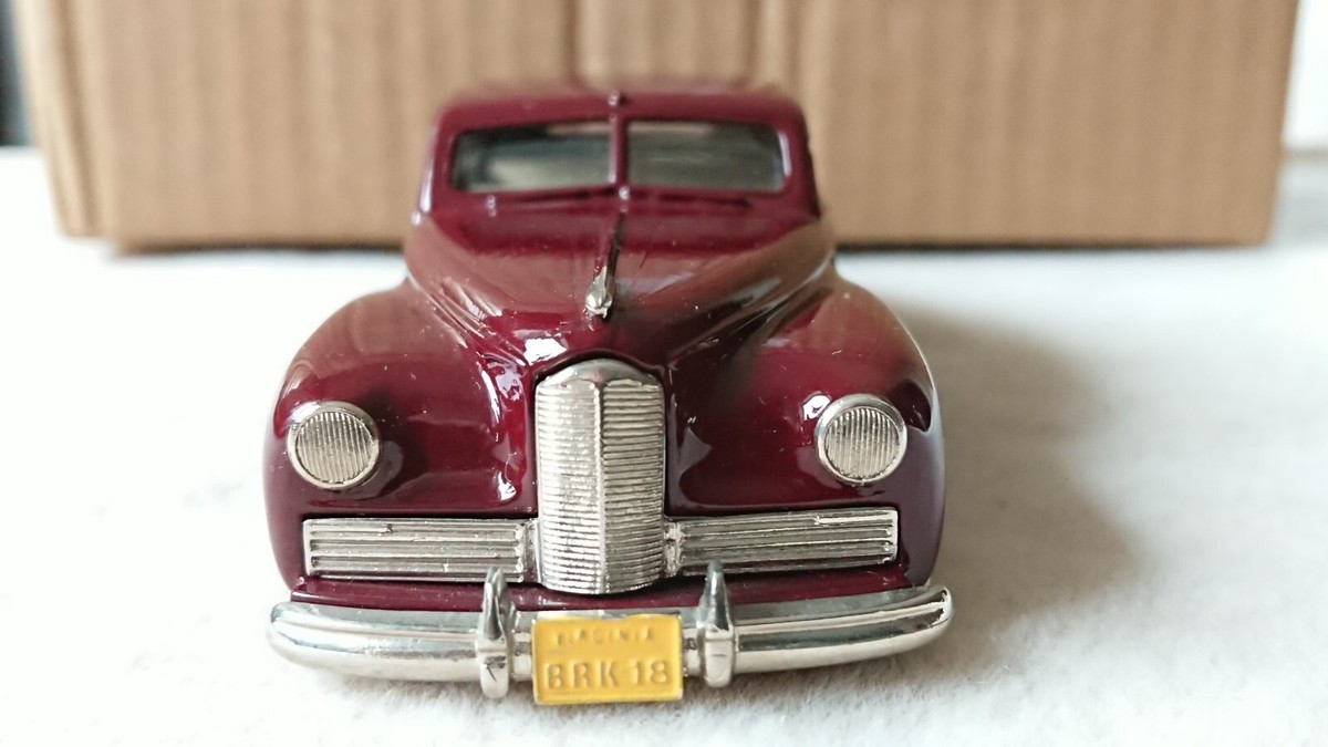 BROOKLIN Made in UK ref BRK 18 1941 Packard Clipper + Boite