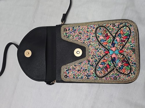 Bohemian Handmade Rice Beads Pinestones Women's Butterfly Colorful Crossbody Bag - Picture 5 of 16