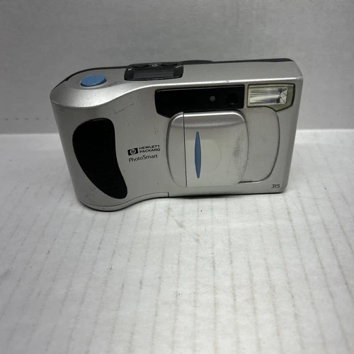 HP 315 HEWLETT PACKARD PHOTOSMART DIGITAL CAMERA MODEL C8452A TESTED