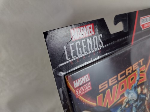Marvel Legends Special Edition Comic Book Machine Man Superior Iron Man Figures - Picture 3 of 3