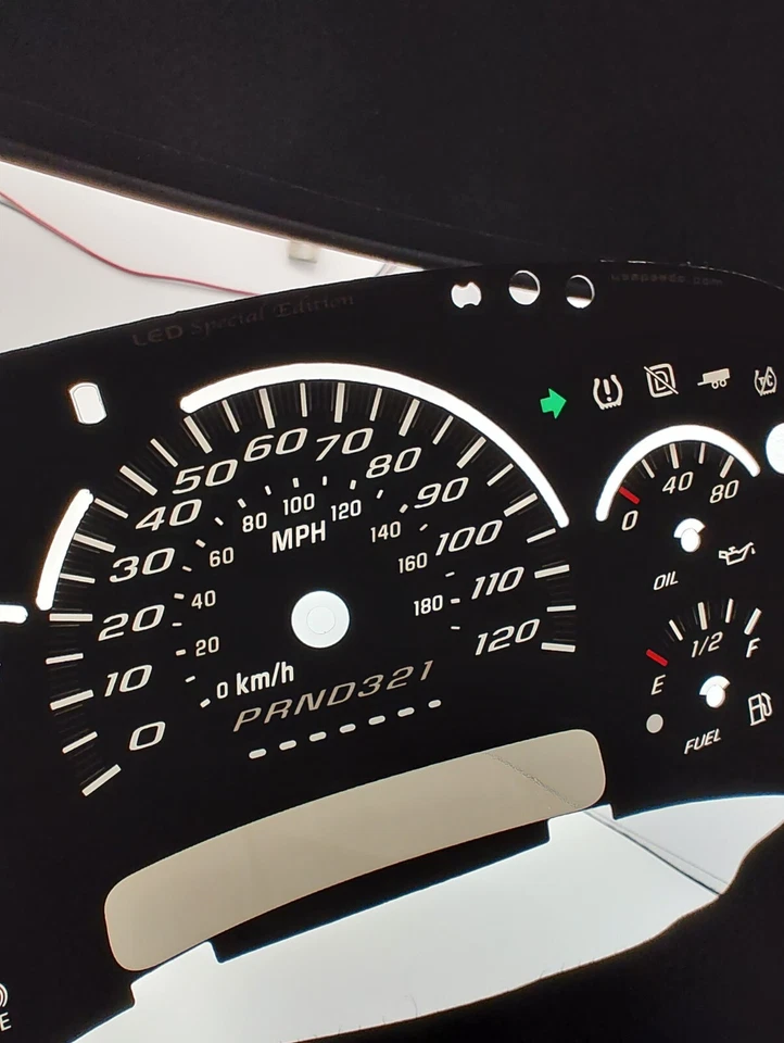 Silverado SS Estilo Negro Calibre Cara para GM Clusters 2006 07 1500 Gas Edición LED Foto 3 de 4