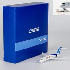Modellino aereo 1:400 NG Models NG87122 COMAC C909 + trattore gratuito