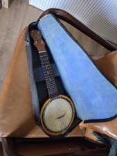 Keech Banjolele with Original Case - Superb Condition!