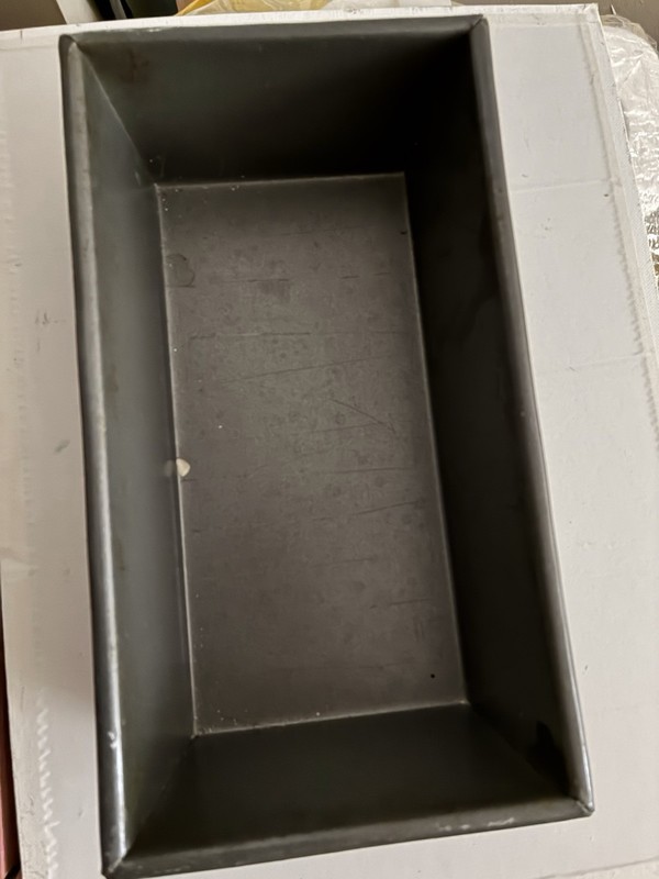 Gray Non-Stick Metal 2-Piece Set: 12-Cup Muffin Pan & Loaf Pan