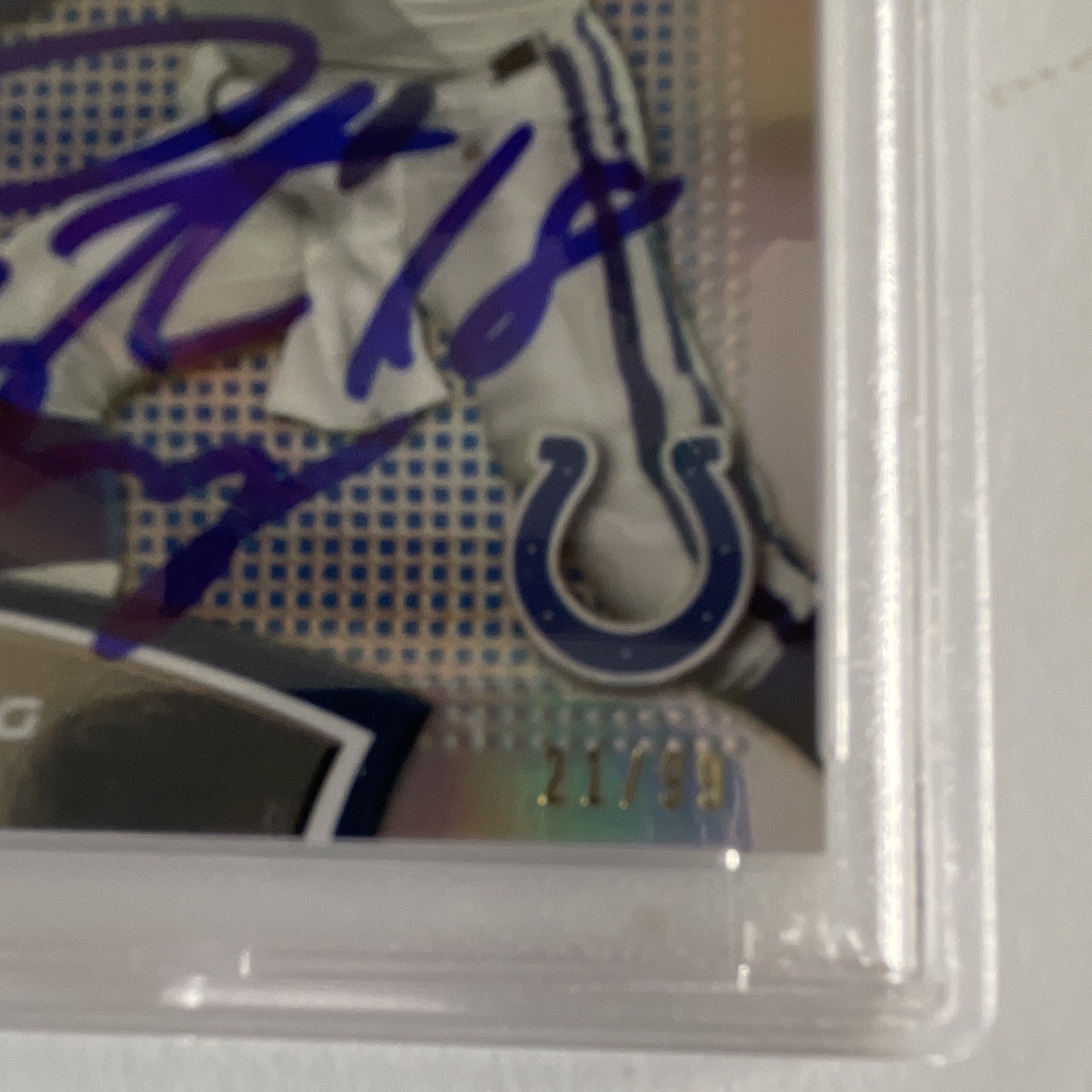 Topps 2010 Finest Peyton Manning #80 Refractor Auto 21/99 Colts PSA 84336796 view 6