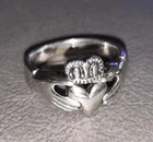 Vintage Claddagh Sterling Silver Ring Size 7.5 Marked 925 Weighs 0.2oz