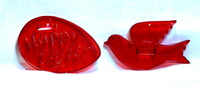 HRM Vintage Design Plastic Cookie Cutters - Happy Easter Egg & Peace Dove