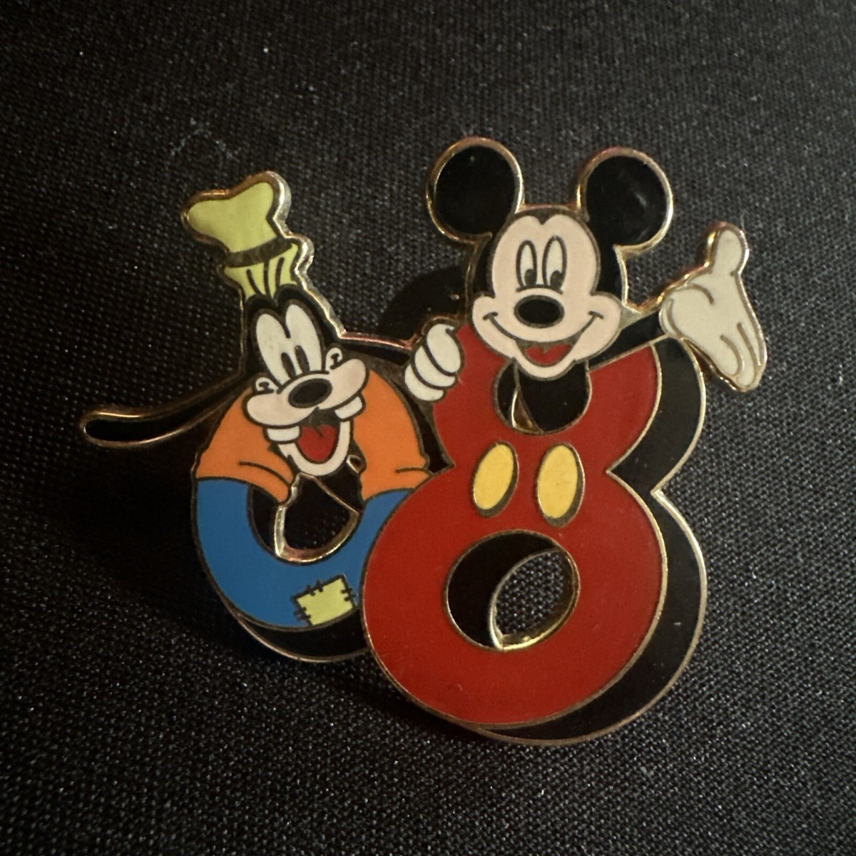 Starter Mickey & Friends ''2008'' - Goofy and Mickey Pin