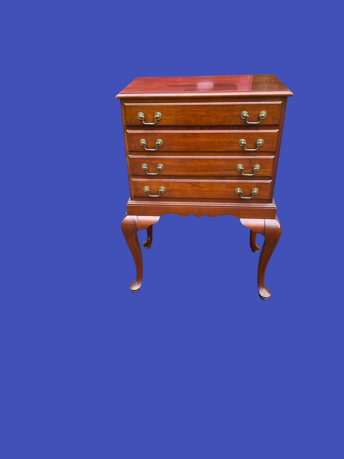 Late 20th Century Queen Anne Style Cherry Silver Chest Convert Jewelry