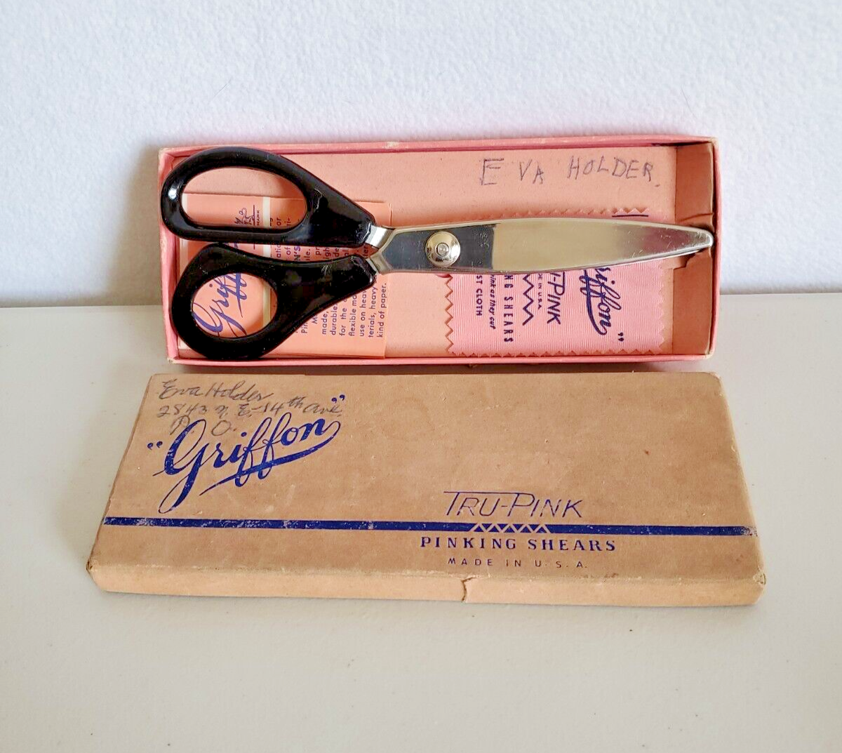 Vintage Griffon TruPink Pinking Shears Scissors in Original Box Made