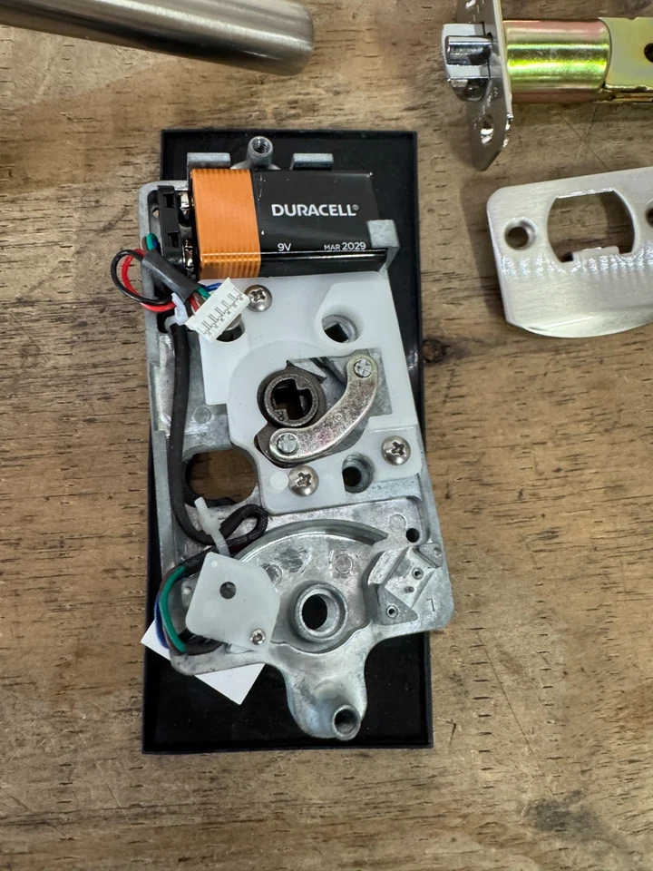 Juego de palancas de teclado electrónico Emtek E4020US15 EMTouch, níquel satinado *SOLO PIEZAS Foto 3 de 4