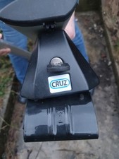 Cruz Airo T  Aluminium Roof Bars Fits VW Golf Standard Roof  2003- 2008