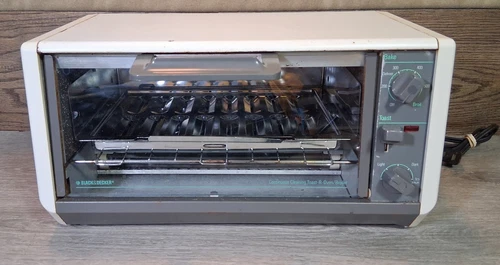 Black & Decker Spacemaker Toast-R-Oven Broiler TRO500 TY1 with Racks - ✅TESTED✅️