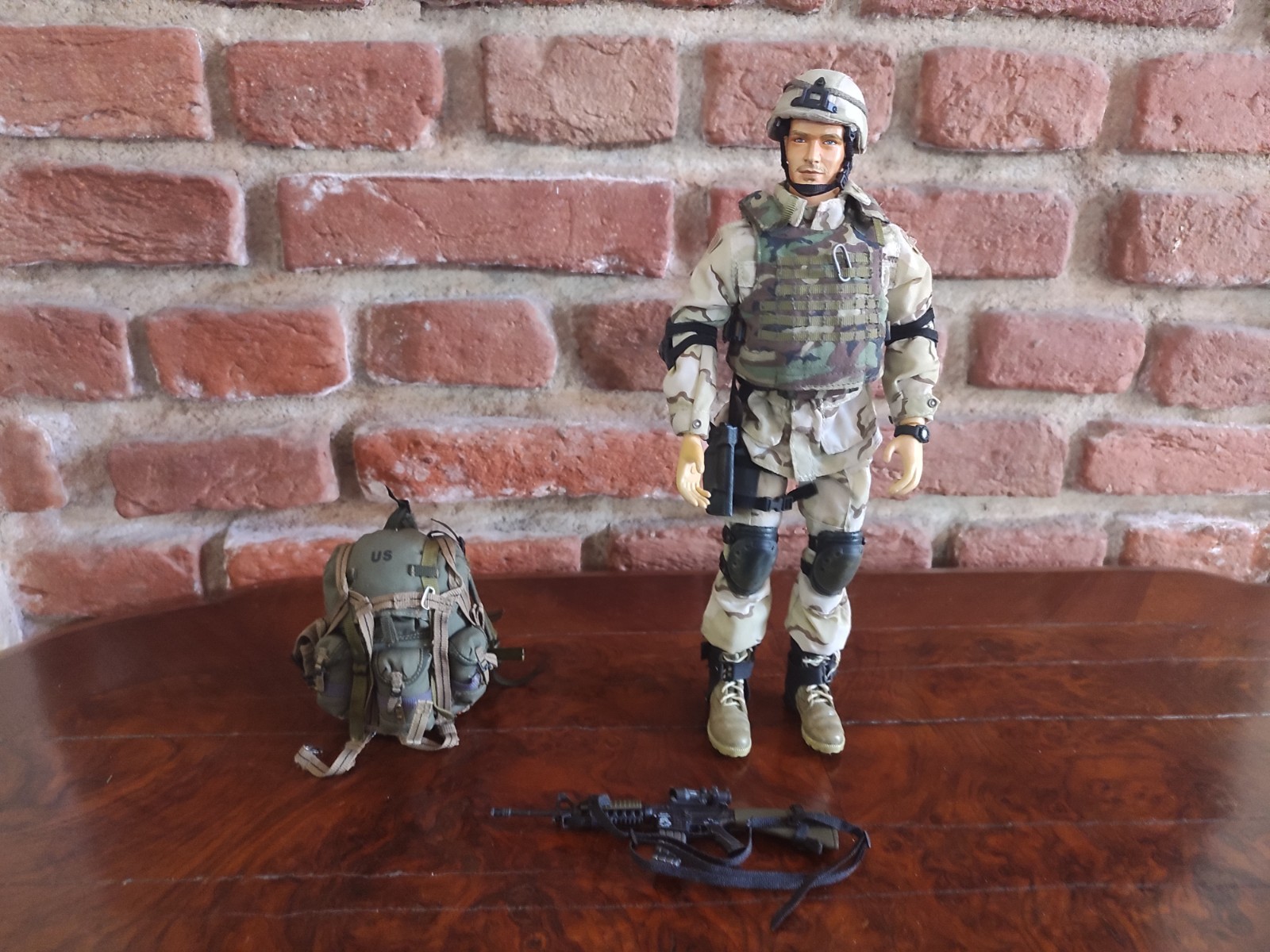 EL US SOLDIER IRAQ AFGHANISTAN 1/6 12" ACTION FIGURE