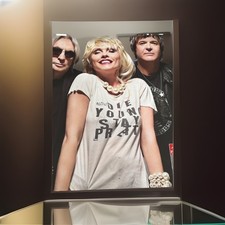 Limited Edition Collectors Pack BLONDIE Official BLONDIE Mag