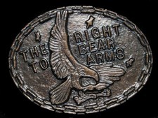 NE11114 NOS VINTAGE 1970s  THE RIGHT TO BEAR ARMS  2ND AMENDMENT BELT BUCKLE