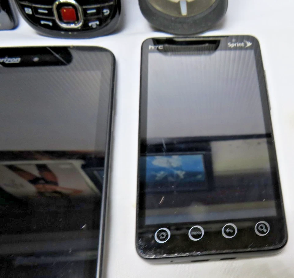 Samsung galaxy 4 And Motorola HTC Phones LG Tablet Mix Lot 8 for Parts - Image 2 of 4