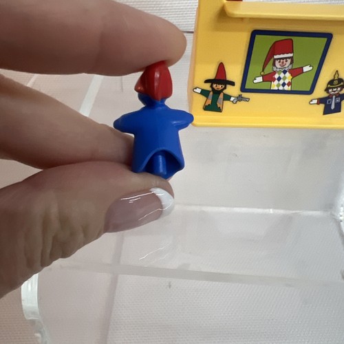 Playmobil Miniature Dollhouse Child Toy Puppet Theater 4664 with Santa Puppet - Picture 3 of 7