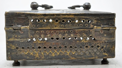 Antique Brass Betel Nuts Jali Cut Supari Box Original Old Hand Crafted Engraved - Picture 5 of 10