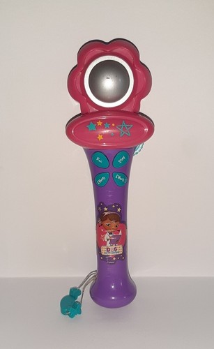 8 Piatti Grandi In Cartone 23 Cm Per Festa A Tema Dottoressa Peluche (Doc McStuffins)