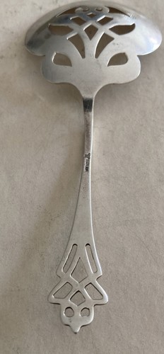 Antique Lunt sterling silver bon bon server .spoon - Picture 4 of 5