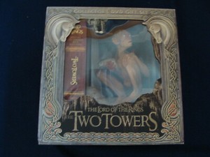 The Lord of the Rings - The Two Towers Collector's DVD Gift Set